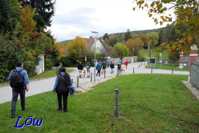 13.10.2024 - Durch den Ort